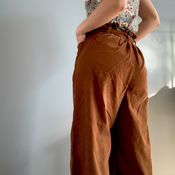 Brown corduroy flared pants - Picture 2 of 3